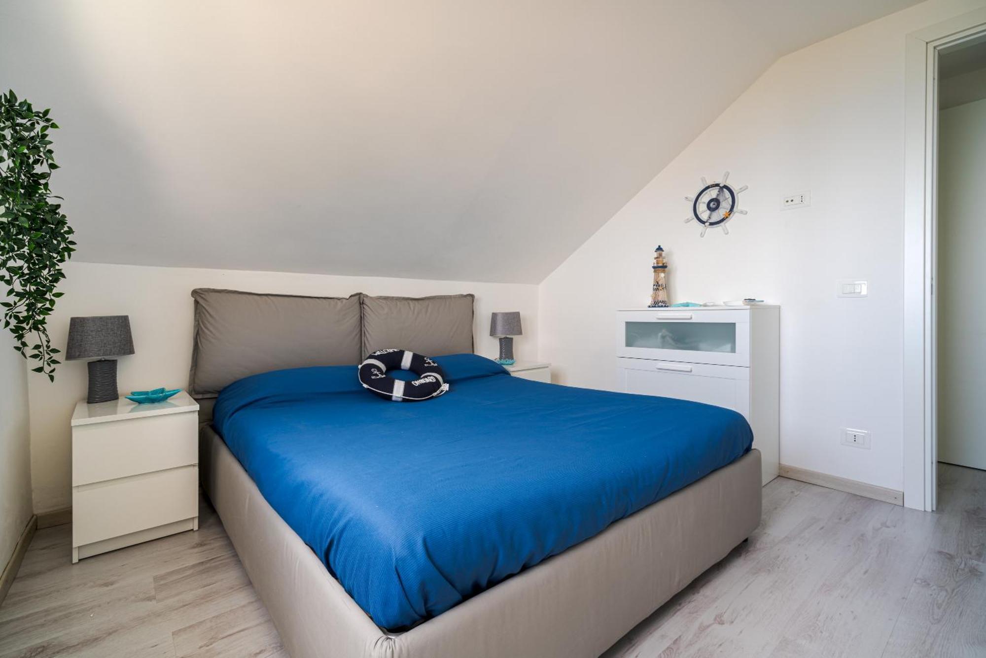 Appartement La Goccia Sul Mare à Letojanni Extérieur photo